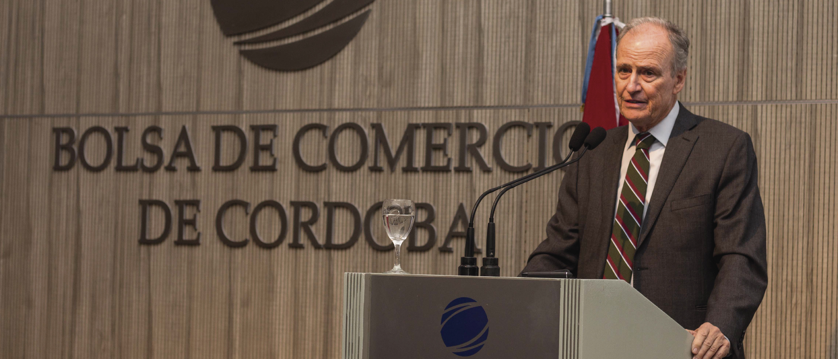 La mirada cordobesa de la renuncia de Caputo